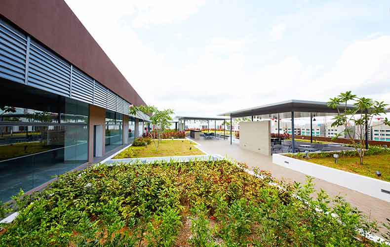 Outdoor Meeting Pods and Pavilions